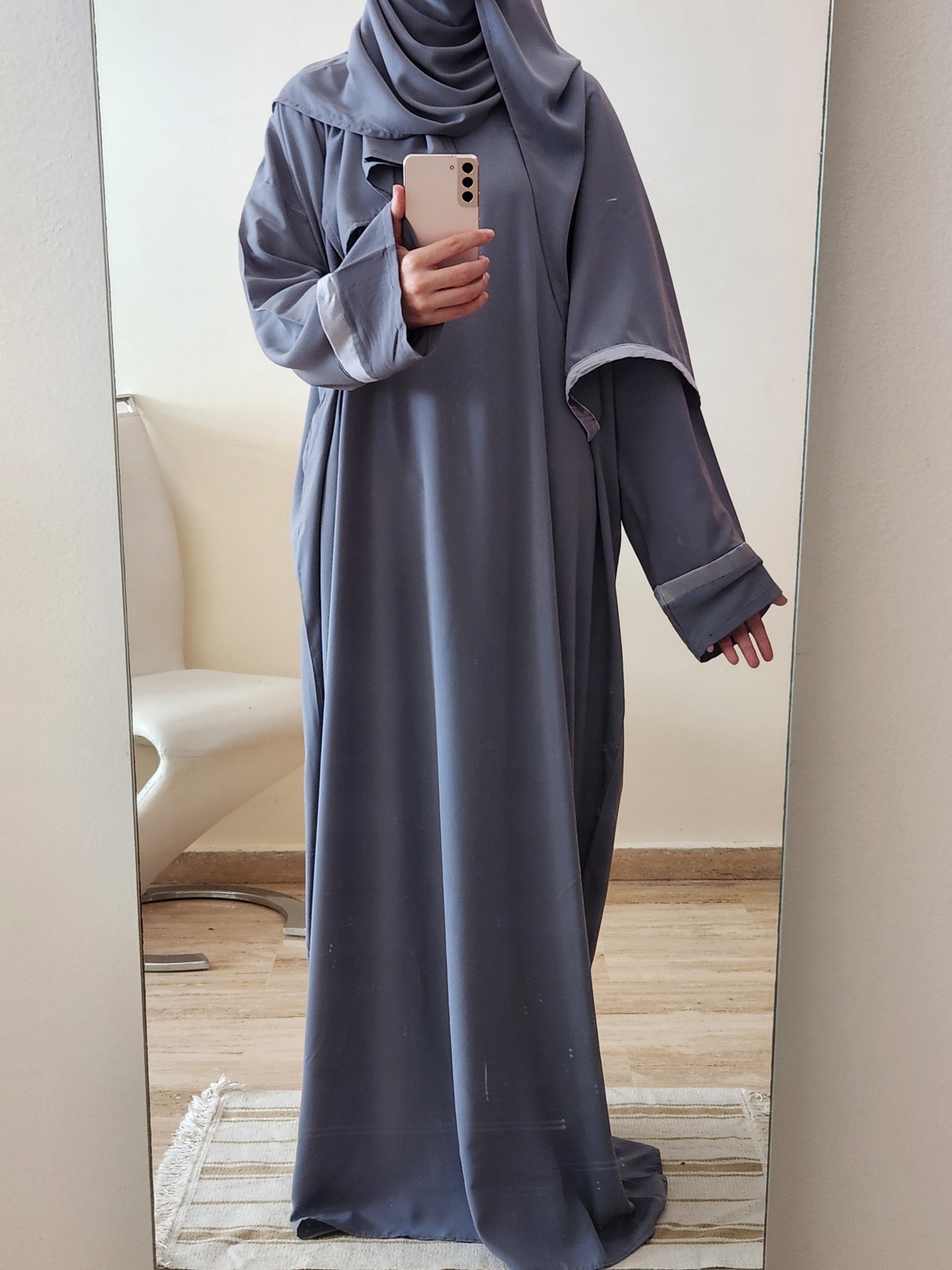 عباية الصلاة -رمادي