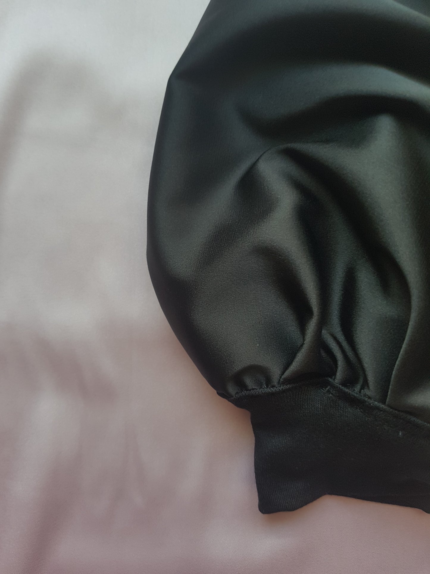 Bonnet -Noir-